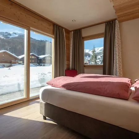 Cuna Bela Chalet *
