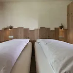 Alpehytte Cuna Bela *